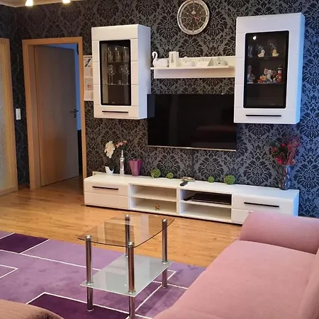 Apartament Nettes 2- Sehnde